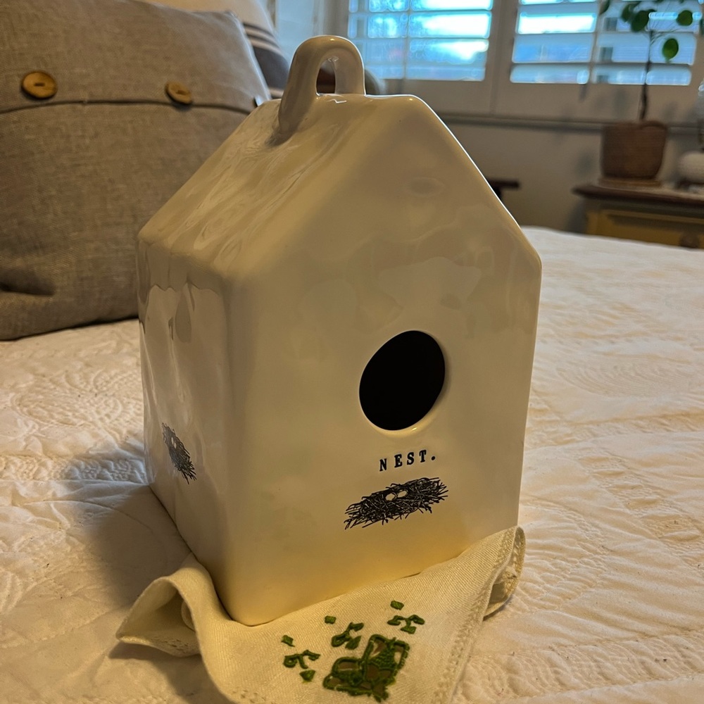 Rare Nest 🪺 Bird house
